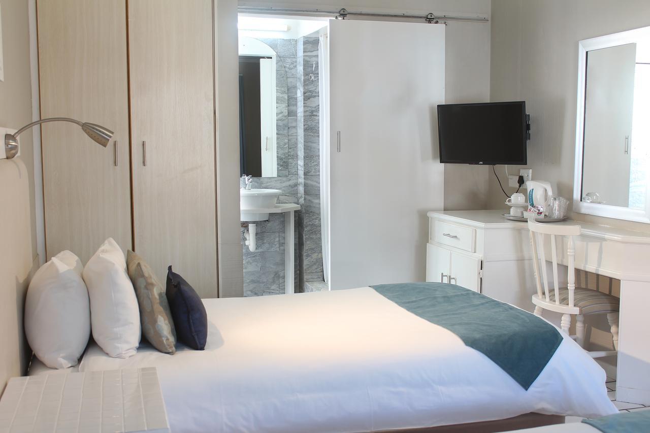 Oceans Hotel & Self Catering Μόσελ Μπέι Εξωτερικό φωτογραφία